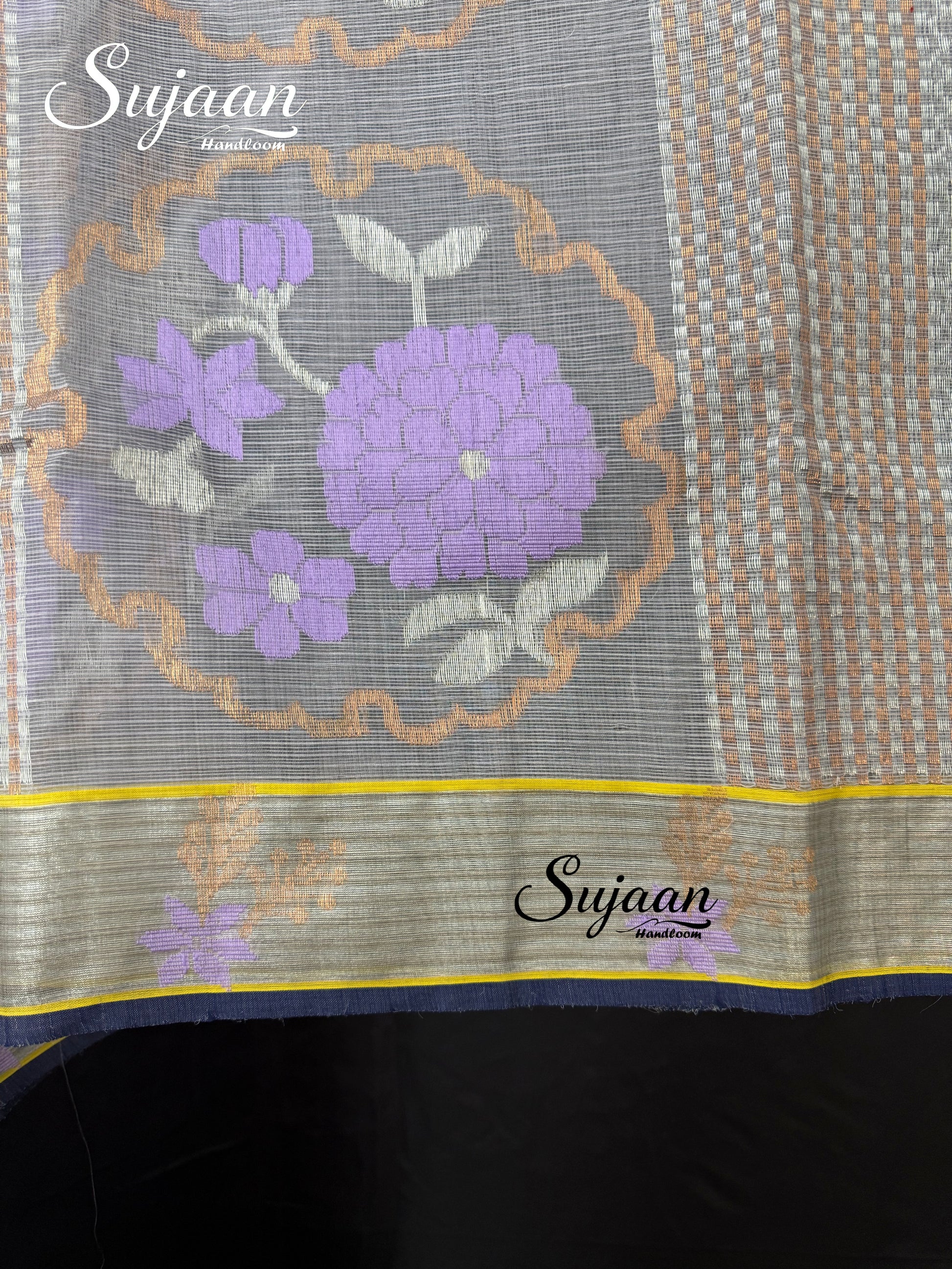 Close up View: Saree with Lavender Floral Jaal