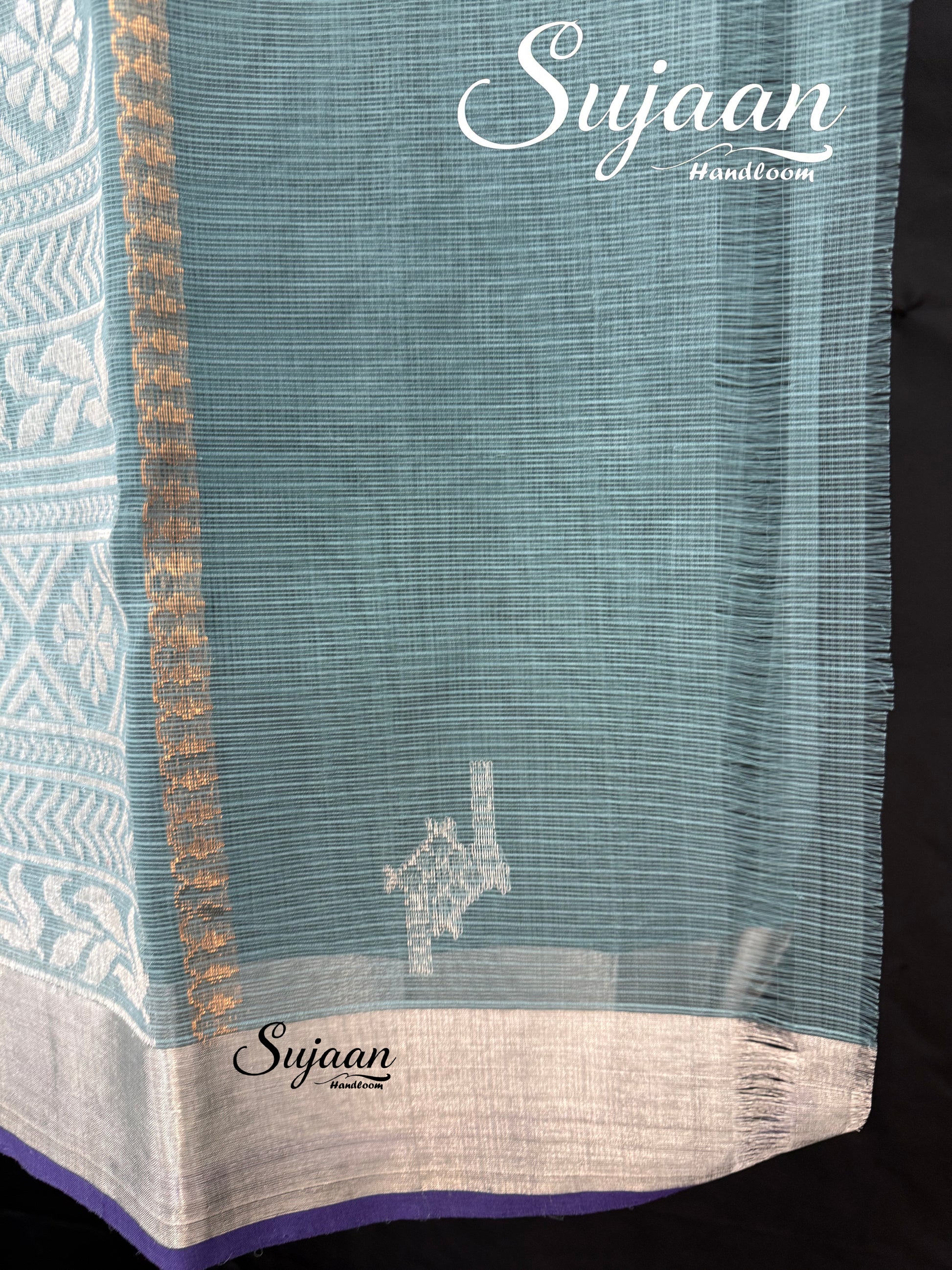 Closeup View: Flamingo Motif Saree