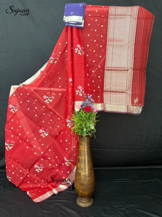 Front View: Vibrant Red Zari Kota Saree with Bird Motifs & Royal Blue Blouse