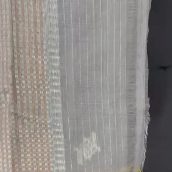 Full View In Video: Beautiful Silver Grey Zari Kota Saree with Lavender Floral Jaal