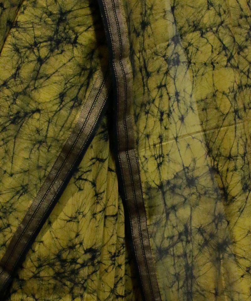 Crackle Effect & Pictorial Design